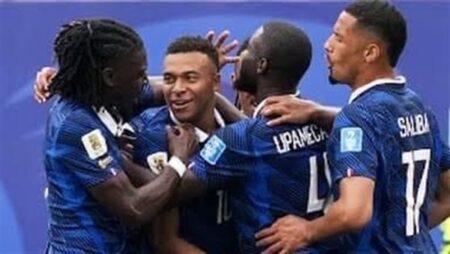 كأس العالم 2026.. فرنسا تقسو على العراق وتتأهل رسميًا إلى دور الـ 32 كأس العالم 2026.. فرنسا تقسو على العراق وتتأهل رسميًا إلى دور الـ 32