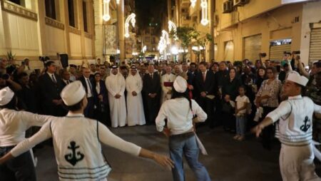 محافظ القاهرة يشهد احتفالية المحافظة بشارع الفن ضمن احتفالاتها بالعيد القومى