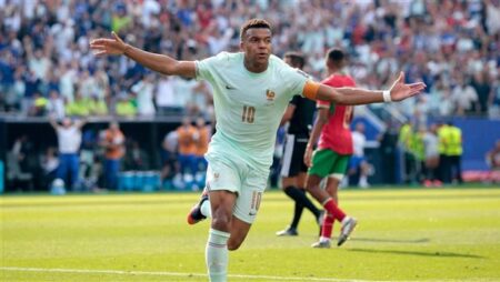 كأس العالم 2026.. فرنسا تهزم المغرب بهدفين مع الرأفة وتتأهل إلى نصف النهائي كأس العالم 2026.. فرنسا تهزم المغرب بهدفين مع الرأفة وتتأهل إلى نصف النهائي