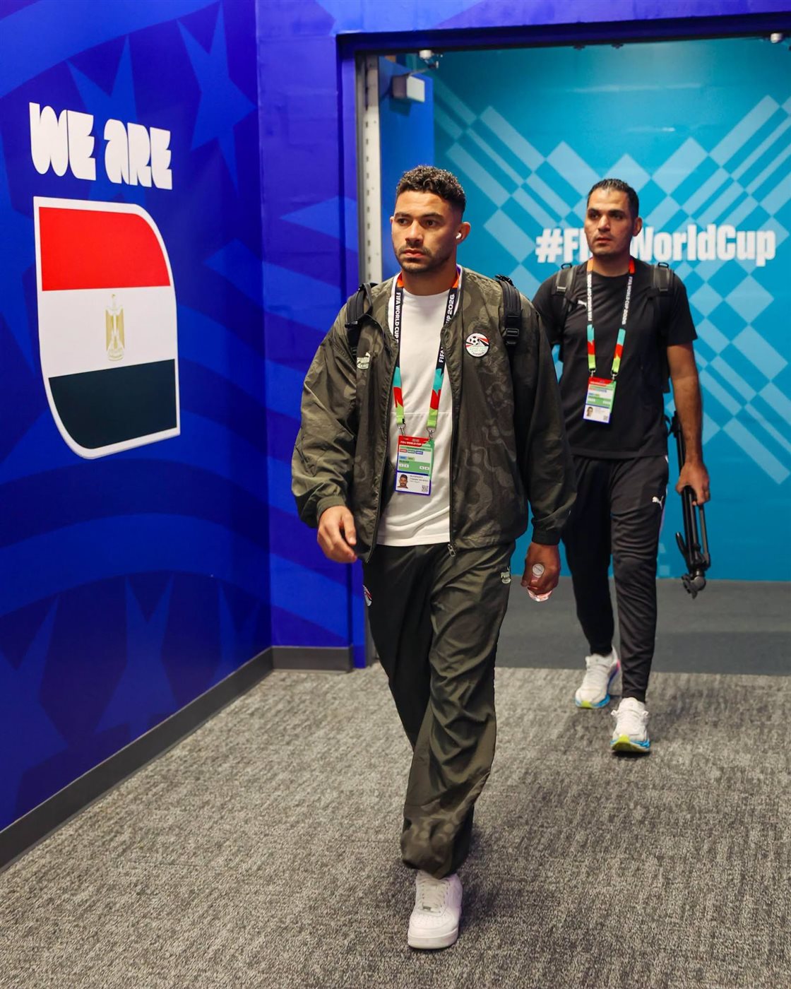 شاهد، وصول منتخب مصر إلى ملعب دالاس لمواجهة أستراليا (صور)