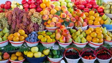 أسعار الفاكهة اليوم، انخفاض الخوخ والتين البرشومي 10 جنيهات وارتفاع الموز
