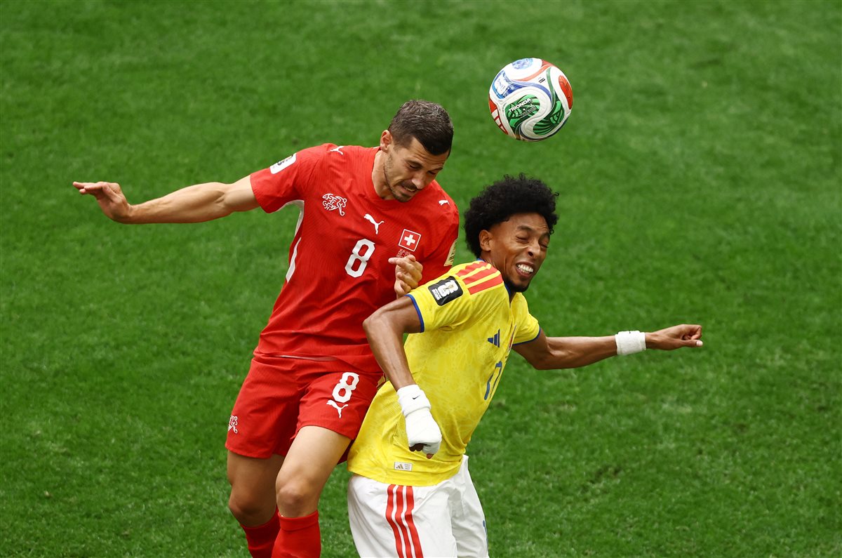 سويسرا تتخطى كولومبيا بركلات الترجيح 4 - 3 وتواجه الأرجنتين في ربع نهائي المونديال 5 سويسرا تتخطى كولومبيا بركلات الترجيح 4 - 3 وتواجه الأرجنتين في ربع نهائي المونديال