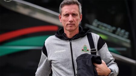 رغم مفاوضات الزمالك.. الكويت الكويتي يعلن تعاقده مع ألكسندر سانتوس رغم مفاوضات الزمالك.. الكويت الكويتي يعلن تعاقده مع ألكسندر سانتوس
