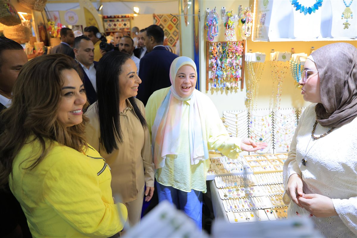 وزيرتا التضامن والتنمية المحلية والبيئة تطلقان "ديارنا"