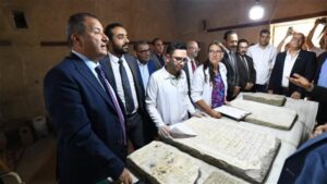 السياحة والآثار تختتم البرنامج التدريبي أسس الترميم وقراءة وتوثيق النقوش العربية