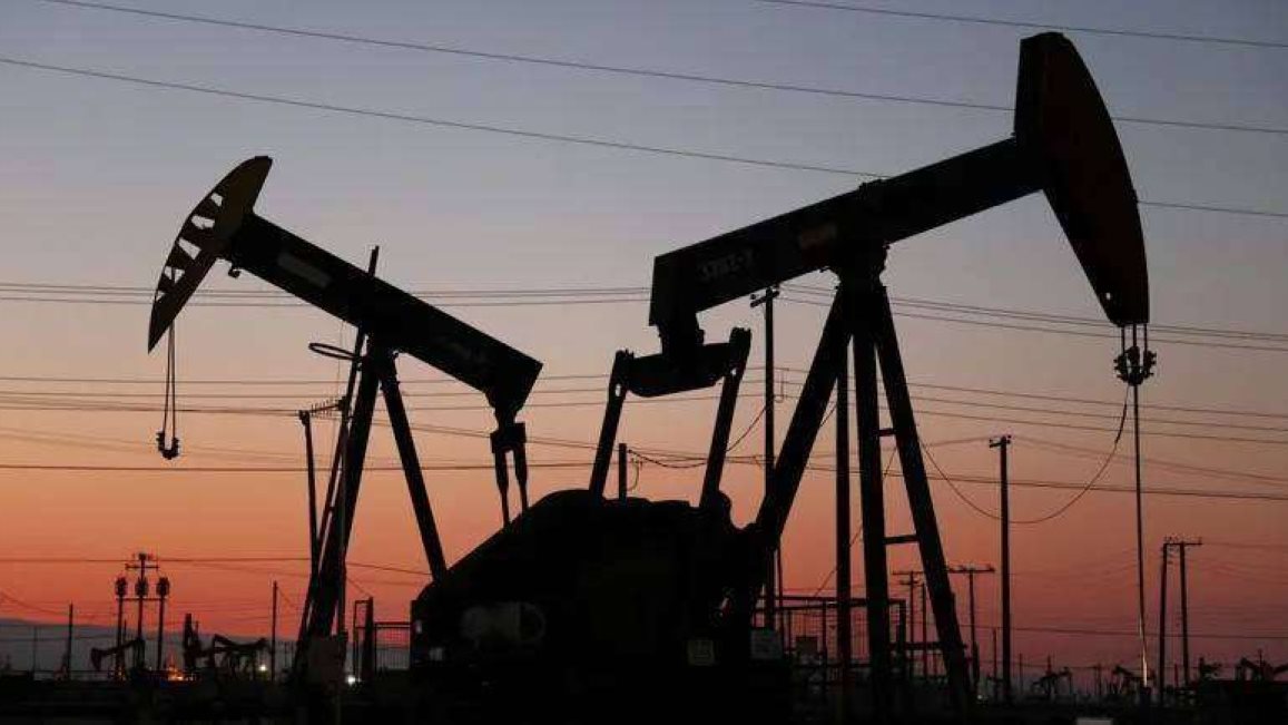خسائر جديدة للنفط عالميا، مؤشر الأسعار ينخفض 0.68% 2 النفط - مصر24