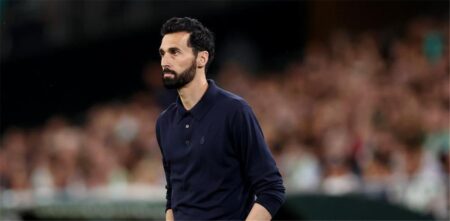 بسبب أربيلوا.. برشلونة يختار مواجهة الأهلي في نهائي كأس خوان جامبر بسبب أربيلوا.. برشلونة يختار مواجهة الأهلي في نهائي كأس خوان جامبر
