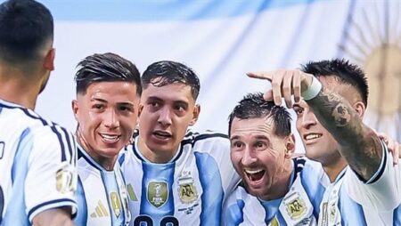 كأس العالم 2026، أليستر يتقدم بالهدف الأول لـ الأرجنتين أمام سويسرا (فيديو)