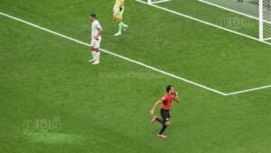 مصطفى زيكو: محمد صلاح أسطورة داخل وخارج الملعب وميسي كان يبحث عنه لمصافحته