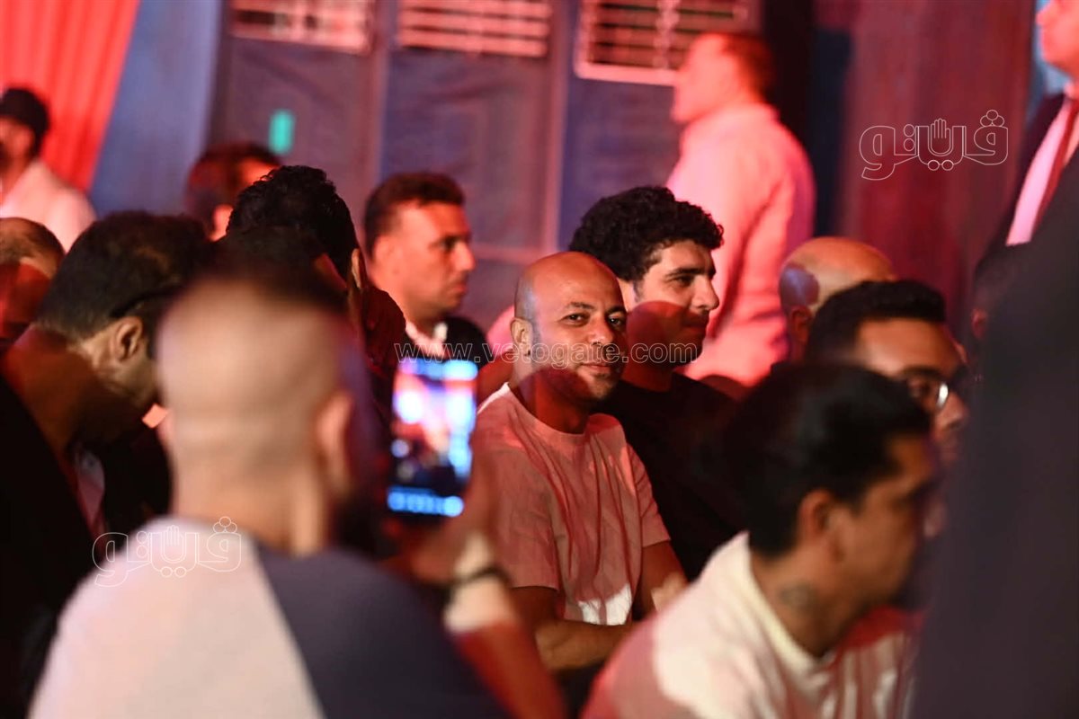 لحظة وضع حجر أساس فرع النادي الأهلي بالمنصورة الجديدة (فيديو)
