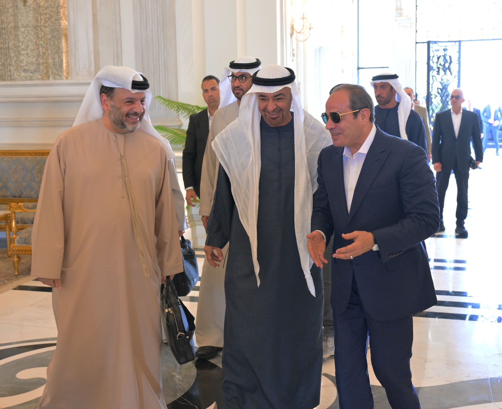 3 صور ترصد توديع السيسي بن زايد اليوم بمطار العلمين الدولي 1 3 صور ترصد توديع السيسي بن زايد اليوم بمطار العلمين الدولي