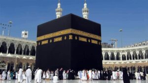 السياحة: حظر رحلات عمرة جديدة في رجب وشعبان ورمضان قبل عودة المعتمرين