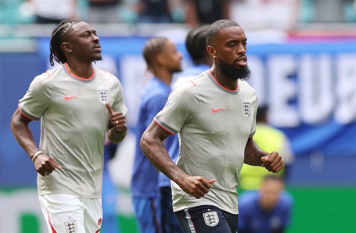 إنجلترا تحرز الهدف الأول في شباك فرنسا بعد مرور 3 دقائق في كأس العالم 2026 (فيديو) 6 إنجلترا تحرز الهدف الأول في شباك فرنسا بعد مرور 3 دقائق في كأس العالم 2026 (فيديو)