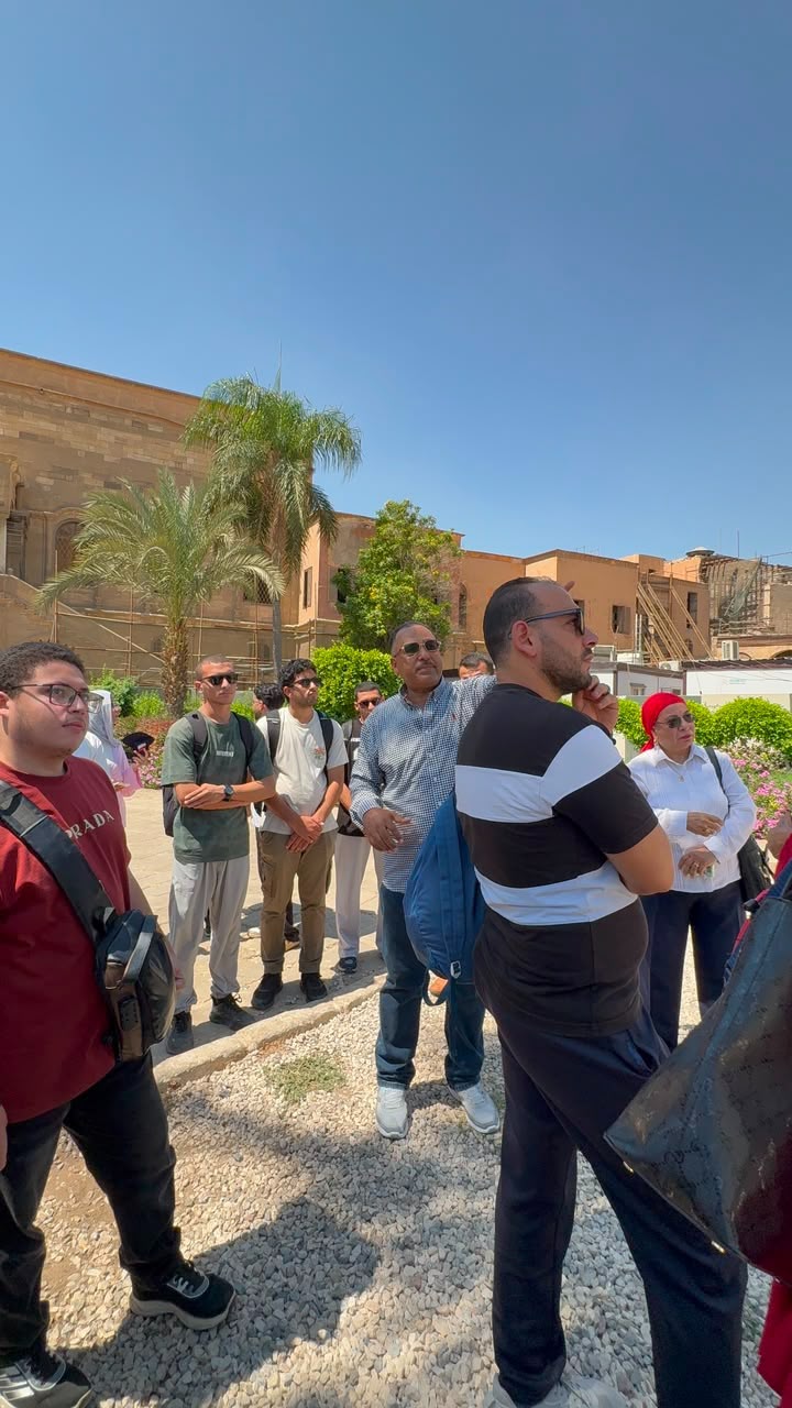 "اعرف بلدك".. جامعة القاهرة تنظم أولى جولاتها لطلاب الفرع الدولي والأهلية بقلعة صلاح الدين