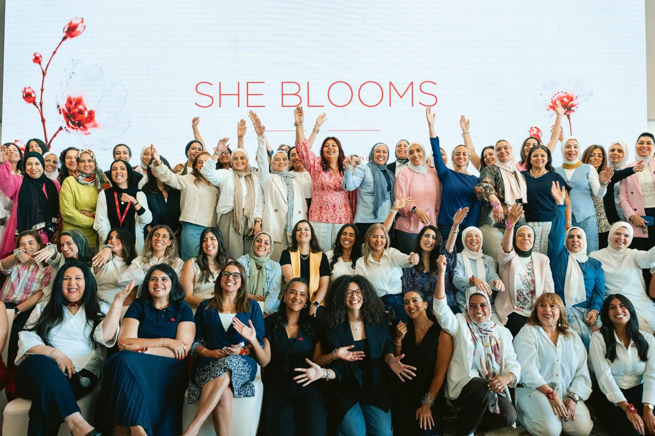 «إي آند مصر» تطلق برنامج «She Blooms» لدعم القيادات النسائية 1 «إي آند مصر» تطلق برنامج «She Blooms» لدعم القيادات النسائية