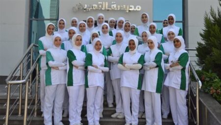 «الصحة»: بدء تنسيق مدارس التمريض الخاصة بمصروفات إلكترونيًا 27 يوليو «الصحة»: بدء تنسيق مدارس التمريض الخاصة بمصروفات إلكترونيًا 27 يوليو