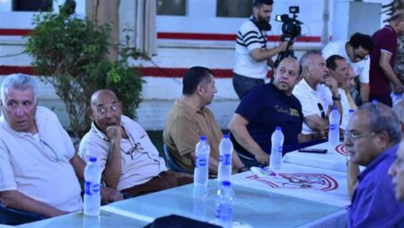 الزمالك يوجه الشكر للجنة الاستثمار بعد نجاحها في إنهاء ملف الرخصة الأفريقية الزمالك يوجه الشكر للجنة الاستثمار بعد نجاحها في إنهاء ملف الرخصة الأفريقية