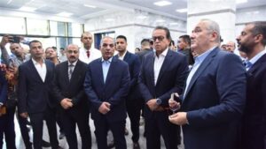 بتكلفة 797 مليون جنيه.. وزير الصحة يتفقد مشروع تطوير مستشفى الأورام التعليمي