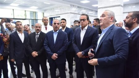 بتكلفة 797 مليون جنيه.. وزير الصحة يتفقد مشروع تطوير مستشفى الأورام التعليمي