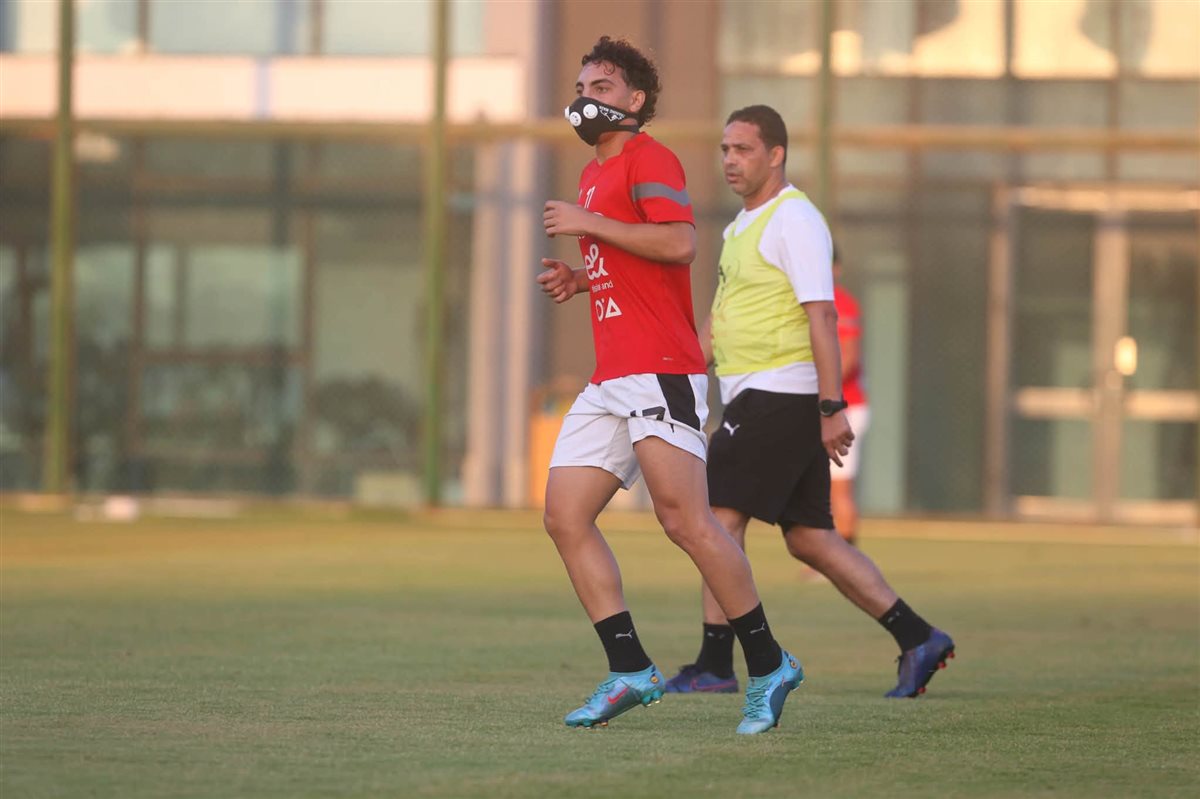 منتخب الشباب يواصل استعداداته لمواجهتي الأردن (صور) 4 منتخب الشباب يواصل استعداداته لمواجهتي الأردن (صور)