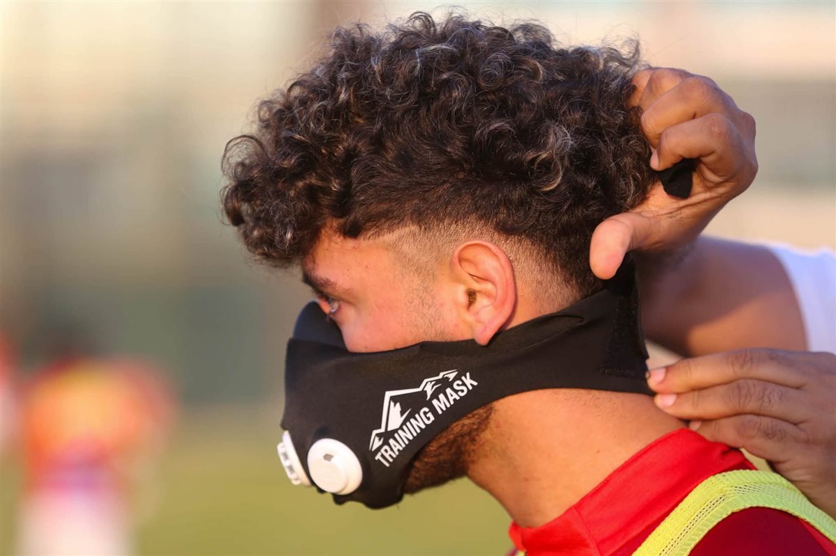 منتخب الشباب يواصل استعداداته لمواجهتي الأردن (صور) 5 منتخب الشباب يواصل استعداداته لمواجهتي الأردن (صور)