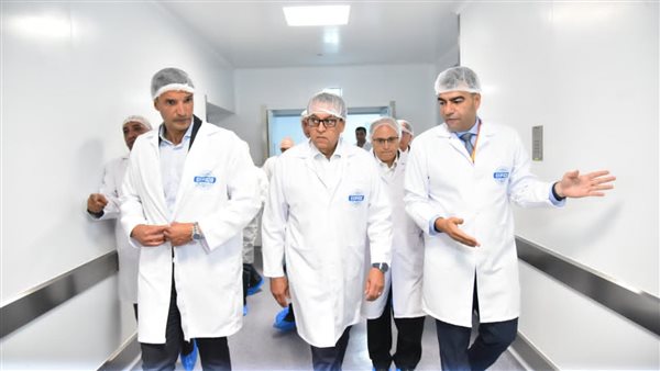 باستثمارات 100 مليون دولار.. وزير الصحة يفتتح مصنع «إيبيكو 3» لتوطين صناعة المستحضرات الحيوية باستثمارات 100 مليون دولار.. وزير الصحة يفتتح مصنع «إيبيكو 3» لتوطين صناعة المستحضرات الحيوية