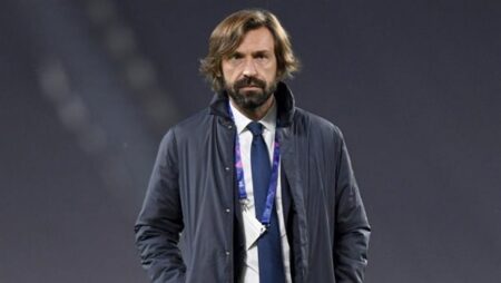 بيرلو يعلق على استبعاده من تدريب إيطاليا: لم أعبر يومًا عن أي مواقف سياسية