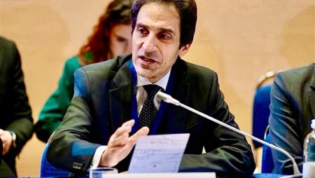 بسام راضى بالمؤتمر الدولى بروما: اللحظة الدولية الراهنة فرصة تاريخية لحل الدولتين