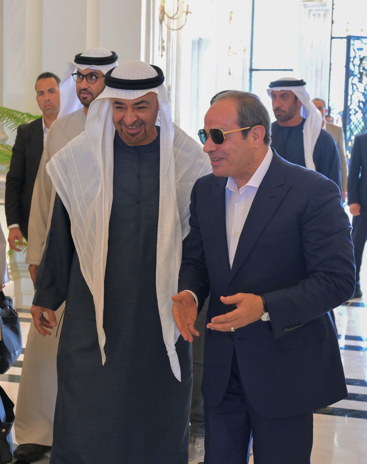 3 صور ترصد توديع السيسي بن زايد اليوم بمطار العلمين الدولي 2 3 صور ترصد توديع السيسي بن زايد اليوم بمطار العلمين الدولي