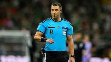 كأس العالم 2026.. من هو جوستافو تيخيرا حكم مباراة مصر واستراليا؟