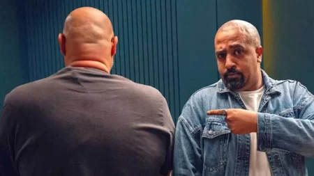 والدة محمد أوتاكا تتعرض لحادث سير أليم