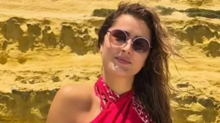 عائشة بن أحمد في البحر وسارة بركة في الجيم .. لقطات لنجوم الفن خلال 24 ساعة