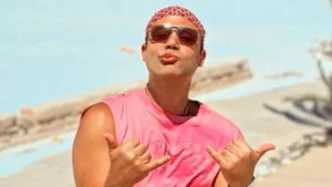 محمد إمام ينشر صورة جديدة.. ويعلق: "نجاحي حارق ناس كتير"