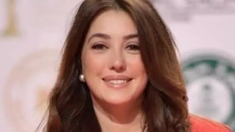 كندة علوش: "قفلت حسابي على فيسبوك وبطلت أنشر أفكاري على سوشيال ميديا" كندة علوش: "قفلت حسابي على فيسبوك وبطلت أنشر أفكاري على سوشيال ميديا"
