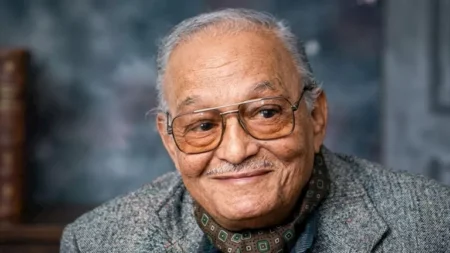 في ذكرى رحيله.. محطات في حياة عبدالمنعم مدبولي نجم الكوميديا والارتجال