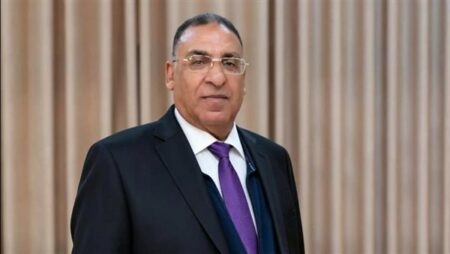 المصري يقبل اعتذار إيهاب الساعي.. ورجب عبد القادر يتولى مهام الإدارة التنفيذية مؤقتًا المصري يقبل اعتذار إيهاب الساعي.. ورجب عبد القادر يتولى مهام الإدارة التنفيذية مؤقتًا