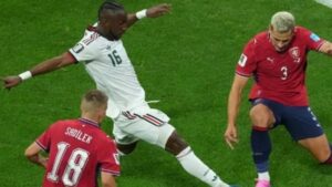 كأس العالم.. المكسيك تتأهل لدور الـ16 بعد الفوز على الإكوادور