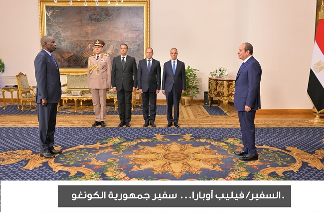 شاهد مراسم تسلم السيسي أوراق اعتماد 17 سفيرًا جديدًا لدى مصر 5 شاهد مراسم تسلم السيسي أوراق اعتماد 17 سفيرًا جديدًا لدى مصر