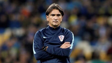 مدرب كرواتيا يهاجم التحكيم بعد وداع كأس العالم أمام البرتغال ويلمح إلى رحيله