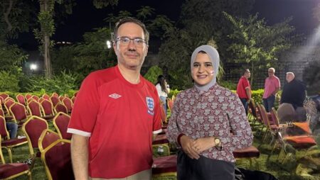 سفير بريطانيا لـ "مصر24 نيوز": المصريون أذهلوني بدعم منتخبهم.. وأراهن على فوز إنجلترا أمام الأرجنتين.. شاهد سفير بريطانيا لـ "مصر24 نيوز": المصريون أذهلوني بدعم منتخبهم.. وأراهن على فوز إنجلترا أمام الأرجنتين.. شاهد