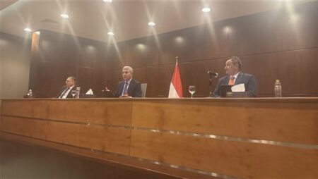 وزير السياحة: 673 شكوى خلال موسم الحج.. و66 جزاء بحق شركات عمرة