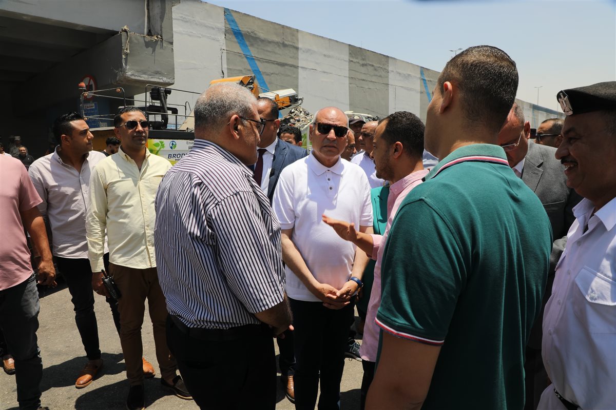 انتهى زمن المواقف العشوائية، جولة مفاجئة لمحافظ القاهرة بدائري السلام 2 انتهى زمن المواقف العشوائية، جولة مفاجئة لمحافظ القاهرة بدائري السلام