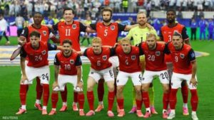 رئيس النمسا يطالب الآباء بالسماح لأبنائهم بالسهر لمتابعة مواجهة إسبانيا في كأس العالم