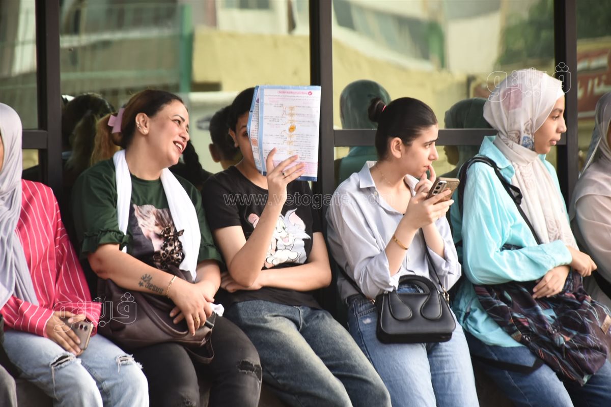التعليم عن تداول امتحانات الثانوية قبل بدء اللجان: الصور قديمة والجروبات تستهدف الاحتيال والنصب