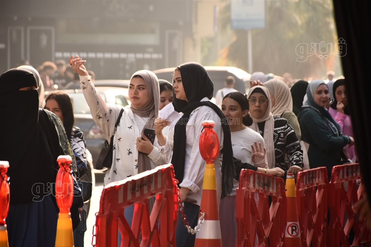 التعليم عن تداول امتحانات الثانوية قبل بدء اللجان: الصور قديمة والجروبات تستهدف الاحتيال والنصب