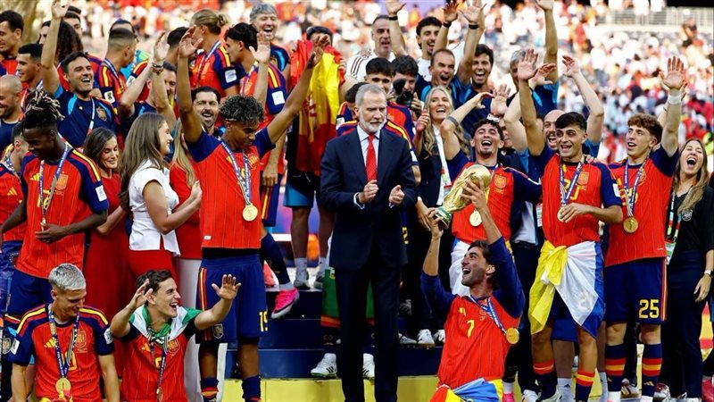 تاريخ كأس العالم، أوروبا تتفوق على أمريكا الجنوبية في عدد الألقاب بـ13 مقابل 10 1 تاريخ كأس العالم، أوروبا تتفوق على أمريكا الجنوبية في عدد الألقاب بـ13 مقابل 10
