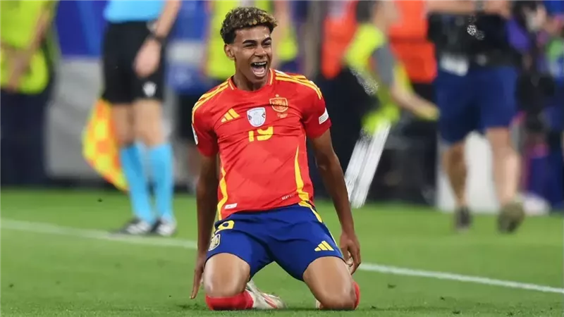 نهائي كأس العالم، تشكيل إسبانيا المتوقع أمام الأرجنتين