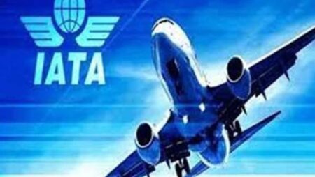 التوترات الإقليمية تهبط بالطلب على السفر الجوي في الشرق الأوسط 14%
