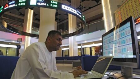 تحسن تدريجي في البورصات الخليجية مع تحسن أداء الشركات وتراجع التصعيد الإقليمي