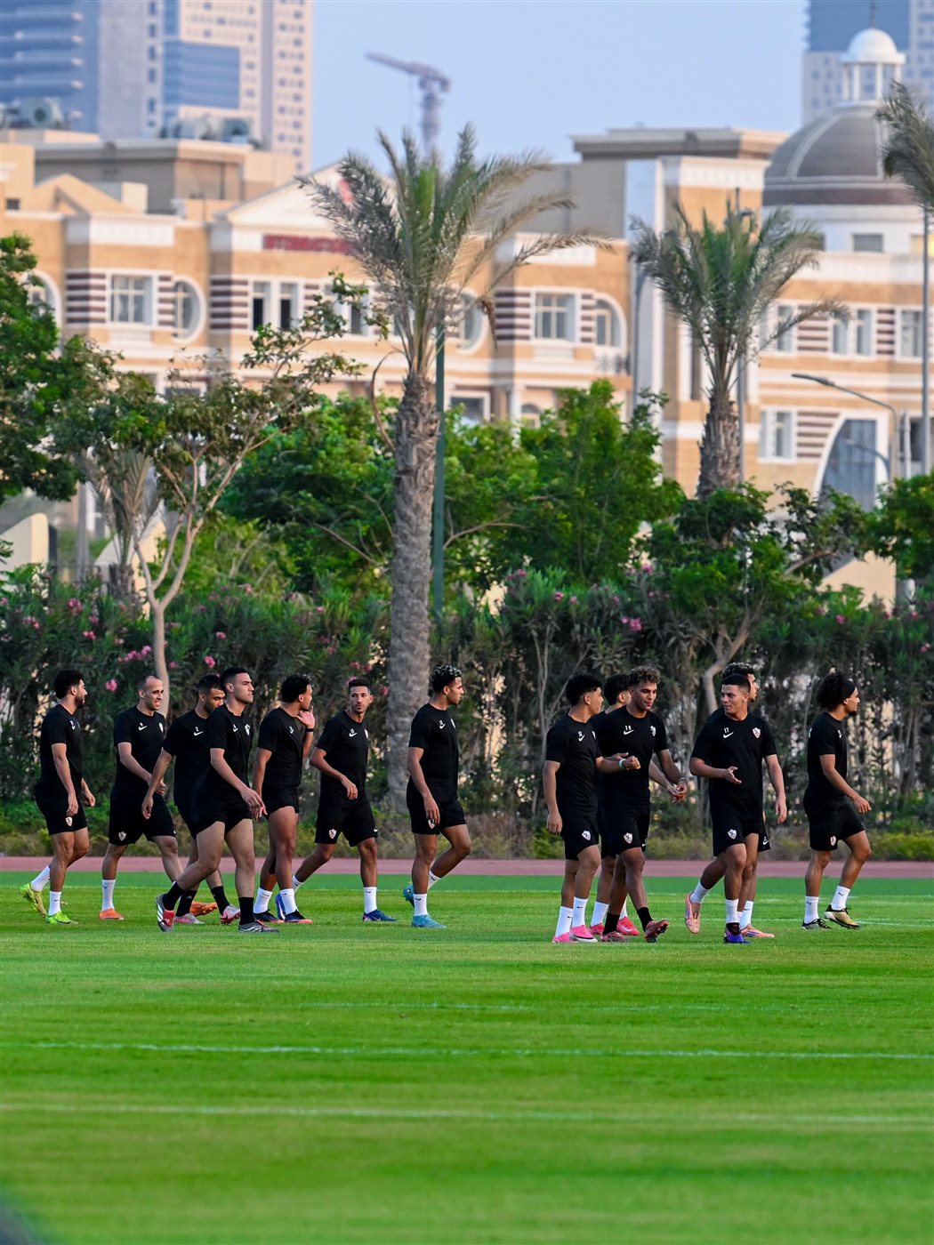 8 صور ترصد مران الزمالك استعدادًا للموسم الجديد